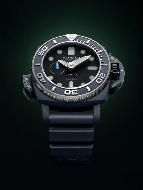 panerai submersible elux lab id.